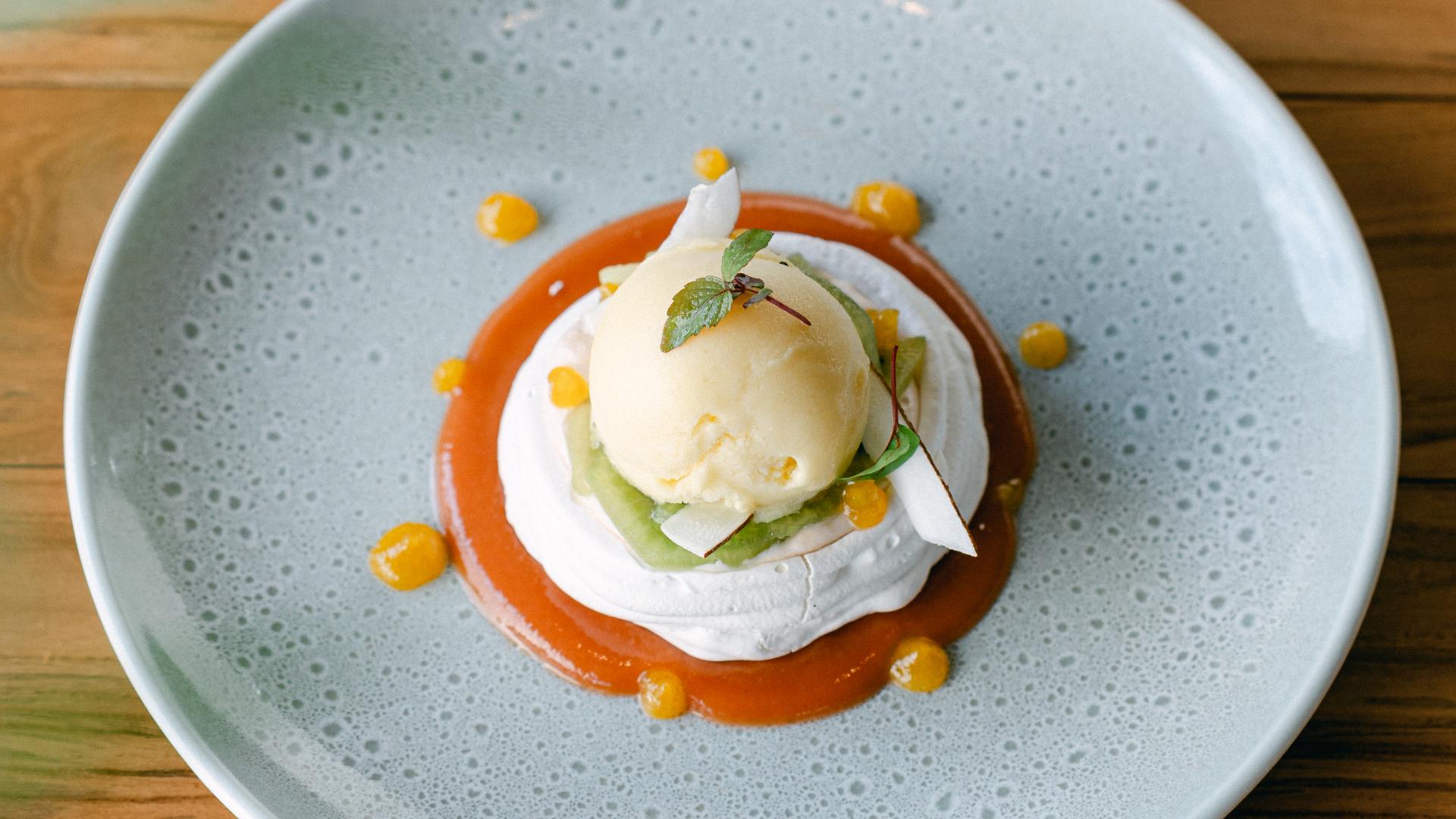 Dessert served at Le Chamarel Restaurant